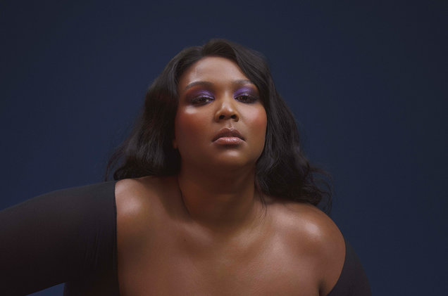 Lizzo Scores First Billboard Hot 100 Entry With 'Truth Hurts' - dealsinretail