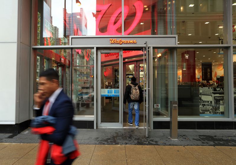 Walgreens is closing 200 stores and CVS is slowing openings. The drugstore industry’s transformation is getting serious - dealsinretail.com