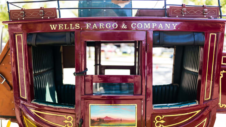 Wells Fargo backs a start-up that helps banks manage cryptocurrency risks - deals in retail